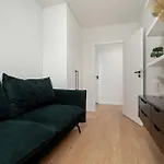 Spacious And Modern Paderewskiego With Air Conditioning By Renters Apartment *