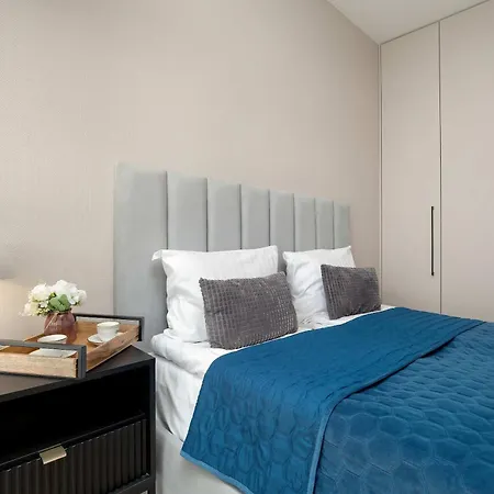 Spacious And Modern Paderewskiego With Air Conditioning By Renters Apartamento *