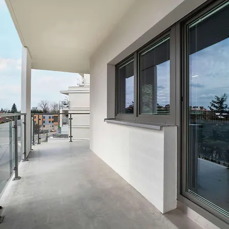 Spacious And Modern Paderewskiego With Air Conditioning By Renters Rzeszow